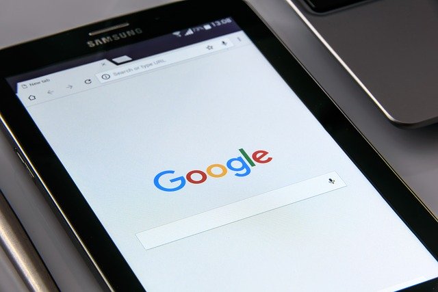 Google bude řadit podle „mobile first“